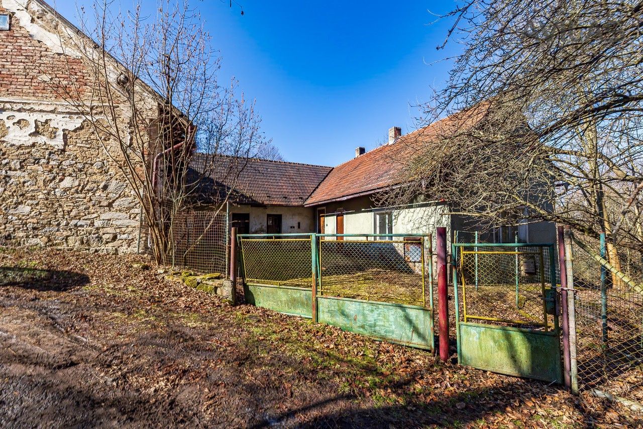 Prodej chalupa - Lysá, Votice, 264 m²