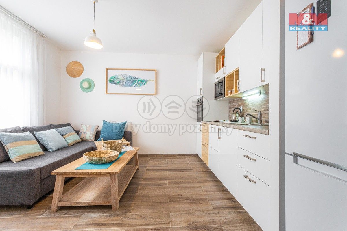 2+kk, Pod Zvonařkou, Praha, 42 m²