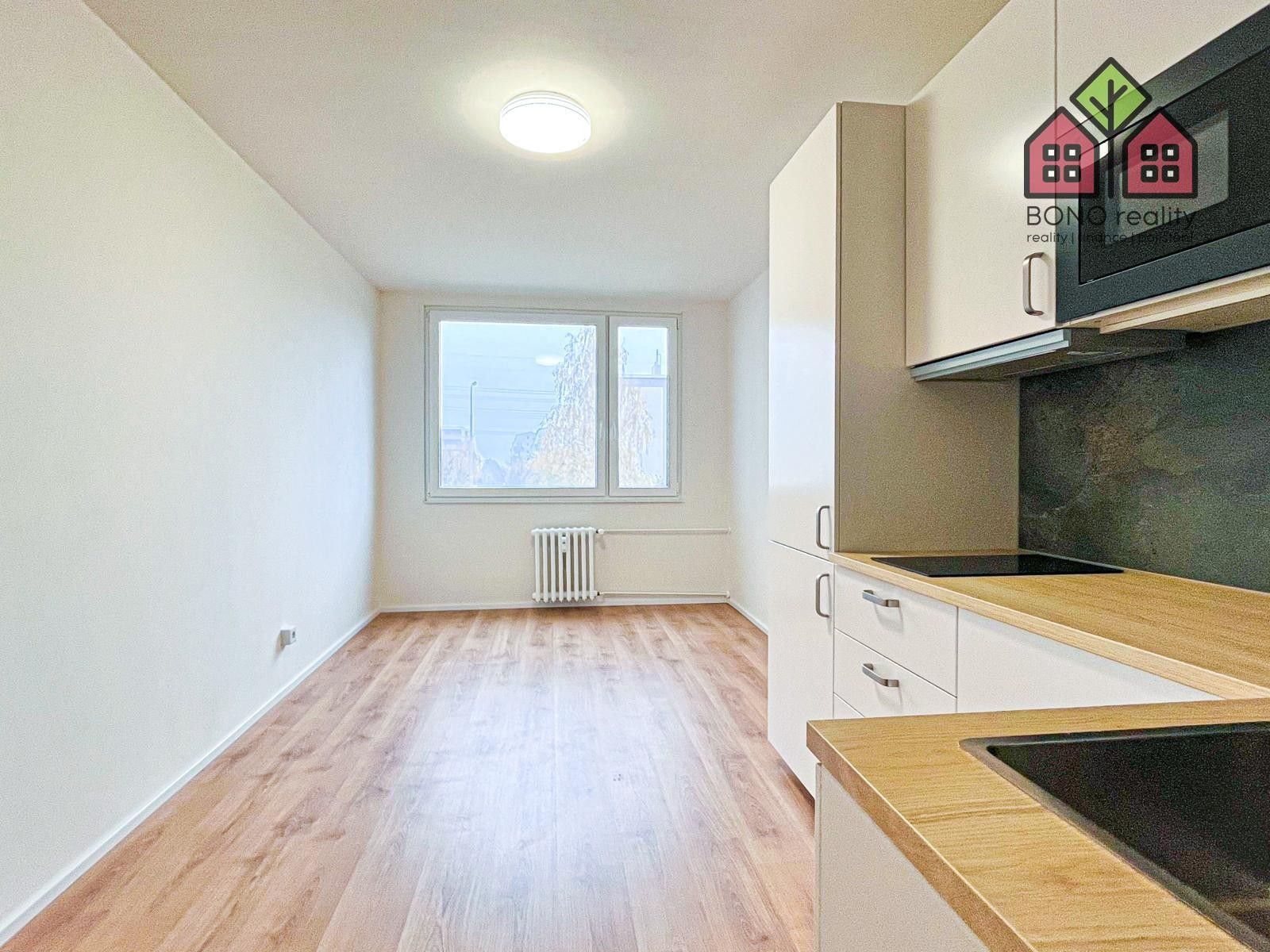 Pronájem byt 1+kk - Čenětická, Praha, 23 m²