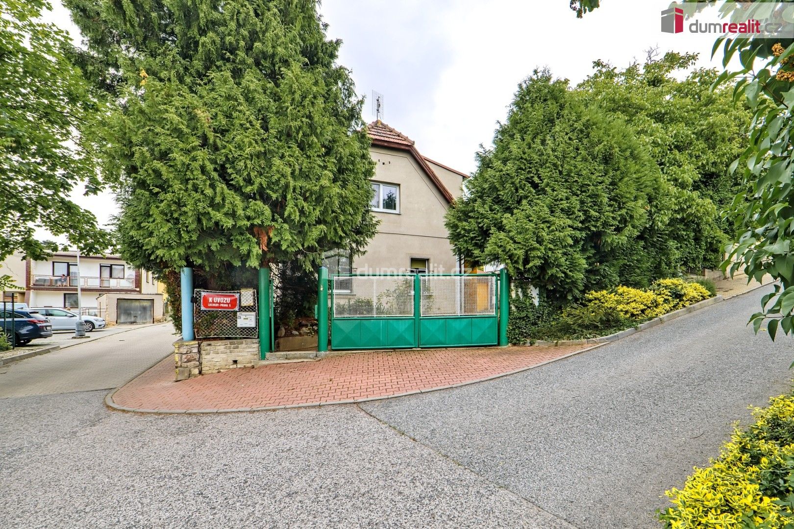 Prodej rodinný dům - Lochkov, Praha, 320 m²