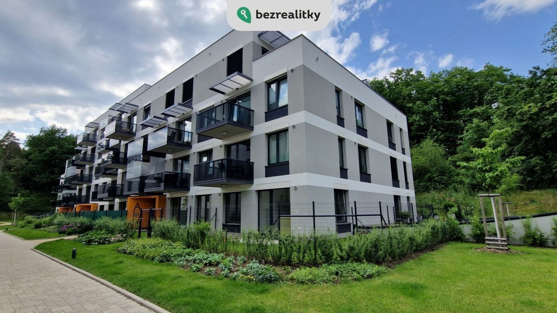 2+kk, Nurmiho, Praha, 58 m²