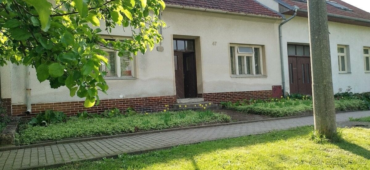 Prodej dům - Těšany, 664 54, 110 m²