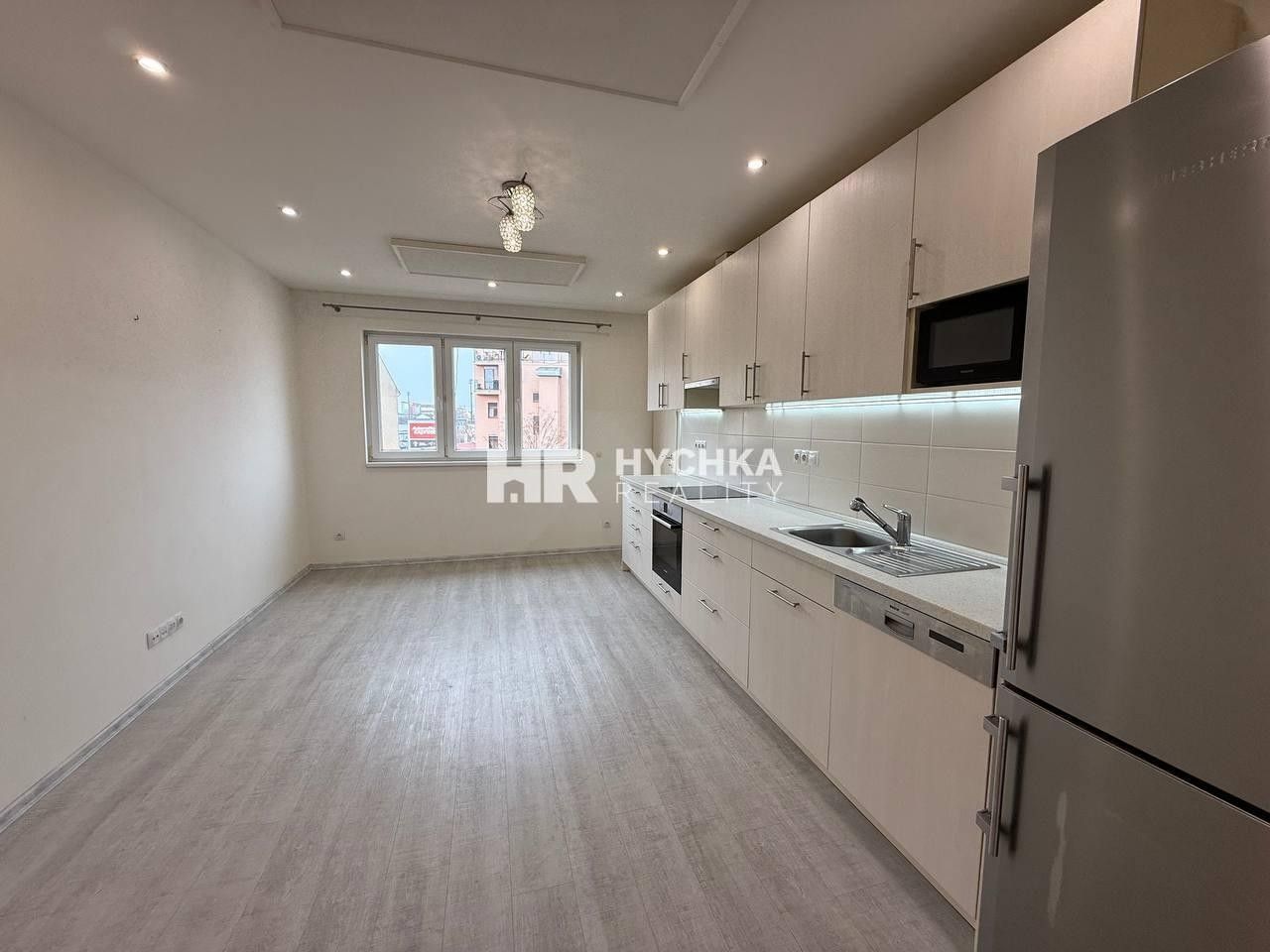 Prodej byt 2+kk - Freyova, Praha, 47 m²