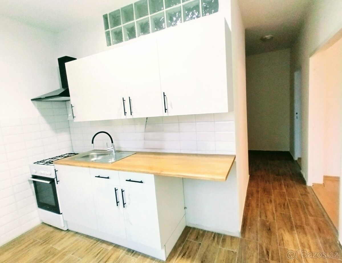Pronájem byt 2+1 - Karviná, 734 01, 61 m²