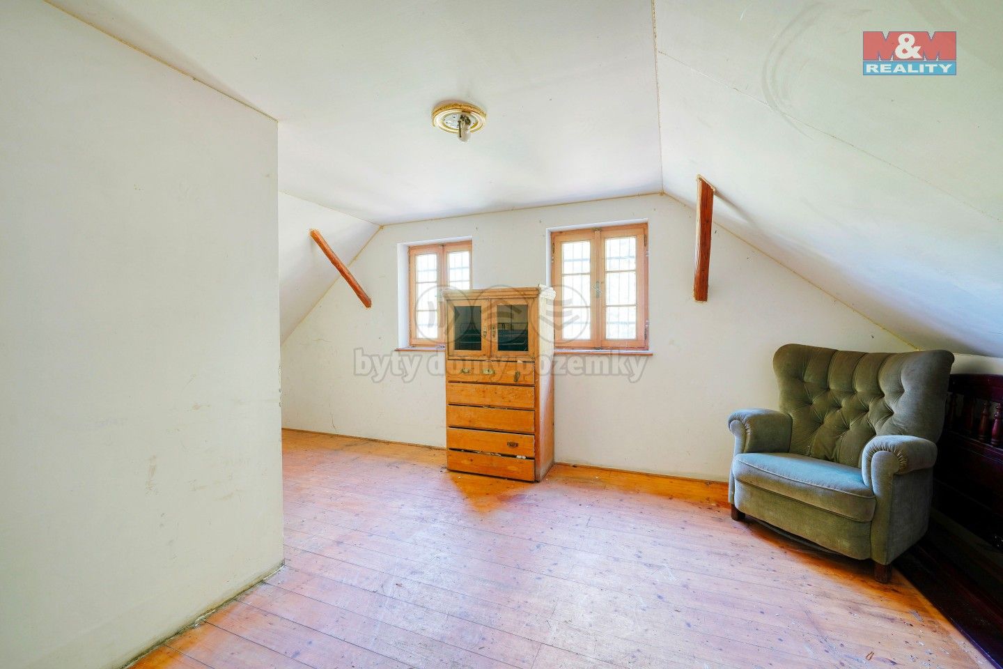 Prodej rodinný dům - Kacanovy, 119 m²