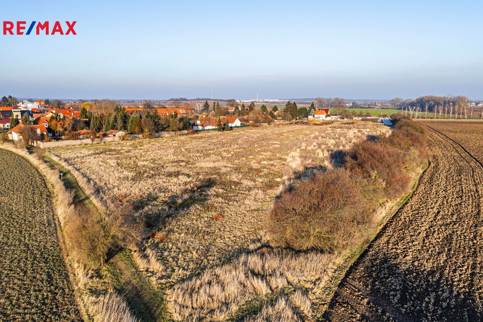 Pozemky pro bydlení, Sibřina, 11 703 m²