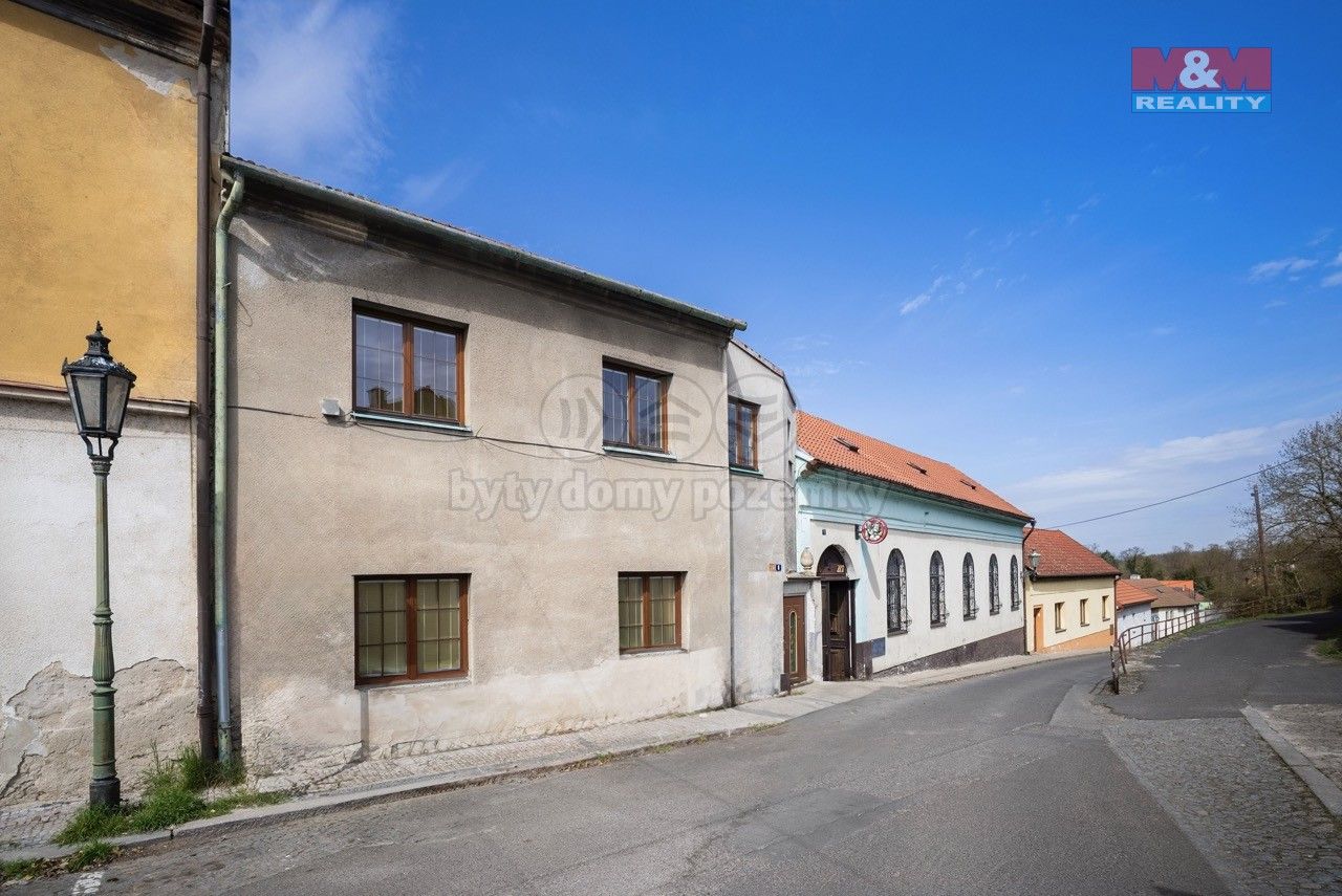 Rodinné domy, Krajířské náměstí, Brandýs nad Labem-Stará Boleslav, 142 m²