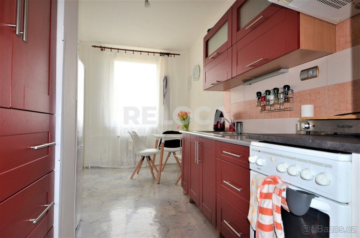 2+kk, Praha, 149 00, 52 m²