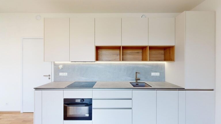 2+kk, Praha, 150 00, 48 m²