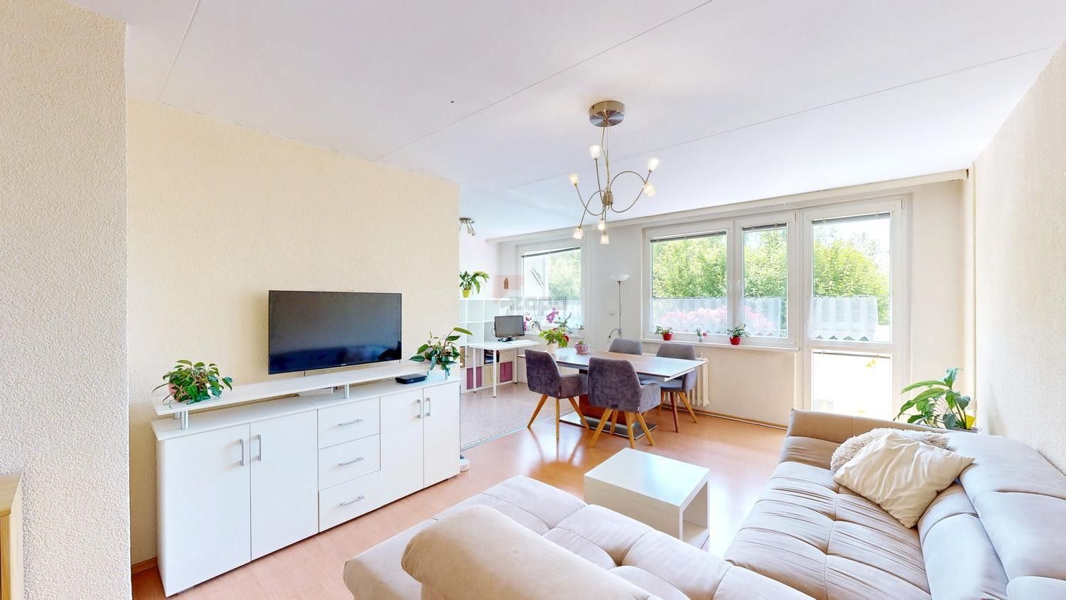 Prodej byt 3+1 - Skuteckého, Praha, 86 m²
