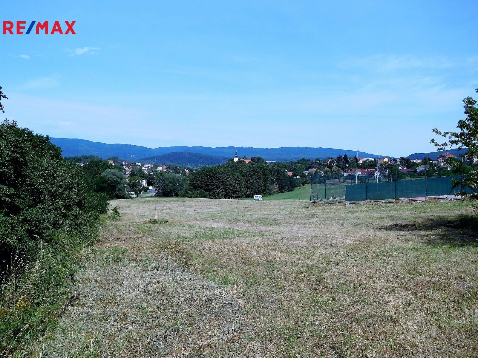 Louky, Ústí nad Labem, 18 016 m²