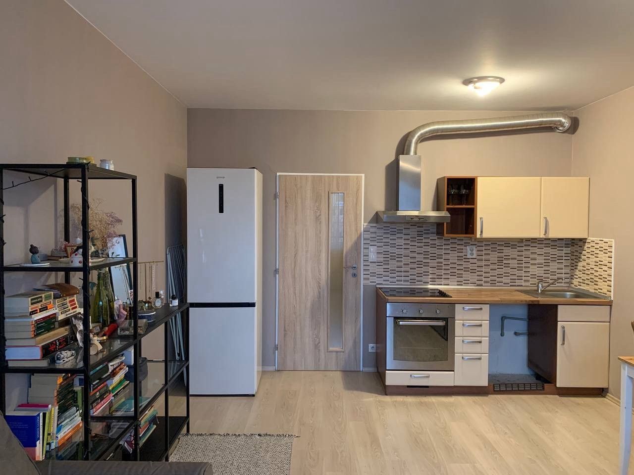 1+kk, Podkovářská, Praha, 31 m²
