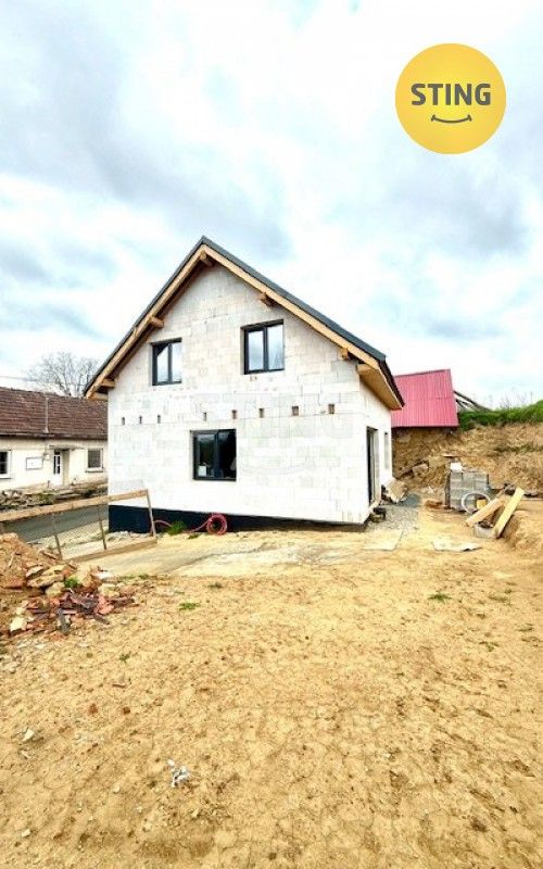 Prodej rodinný dům - Skalka, 128 m²