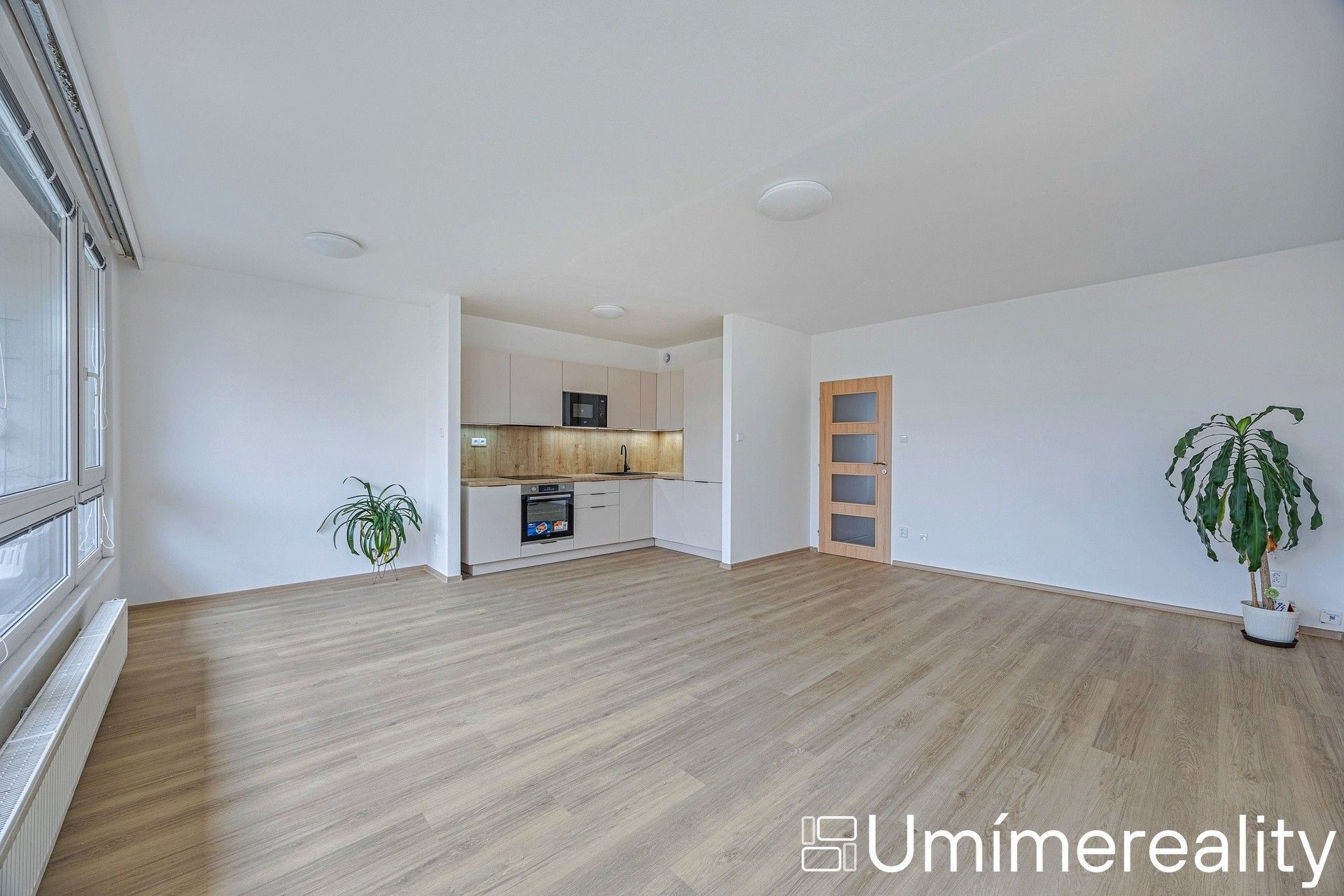 Pronájem byt 3+kk - Bašteckého, Praha, 74 m²