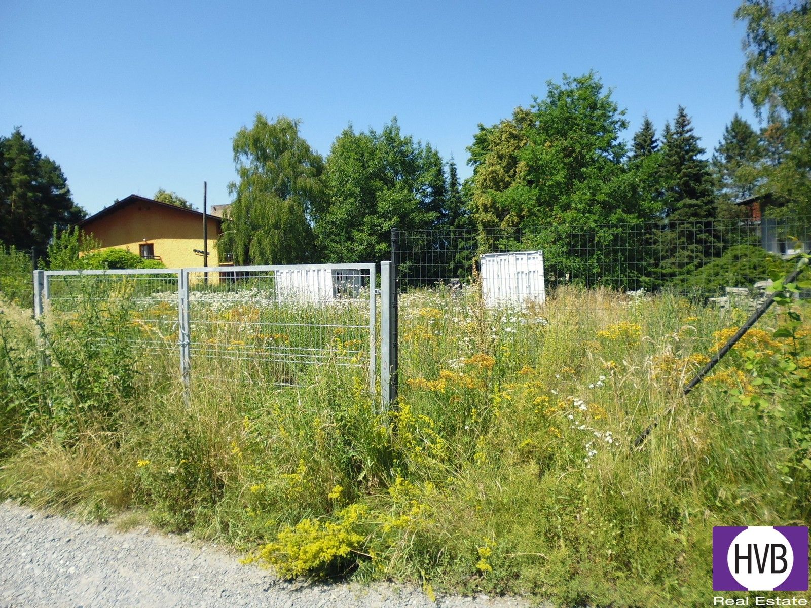 Komerční pozemky, Slapy, 877 m²