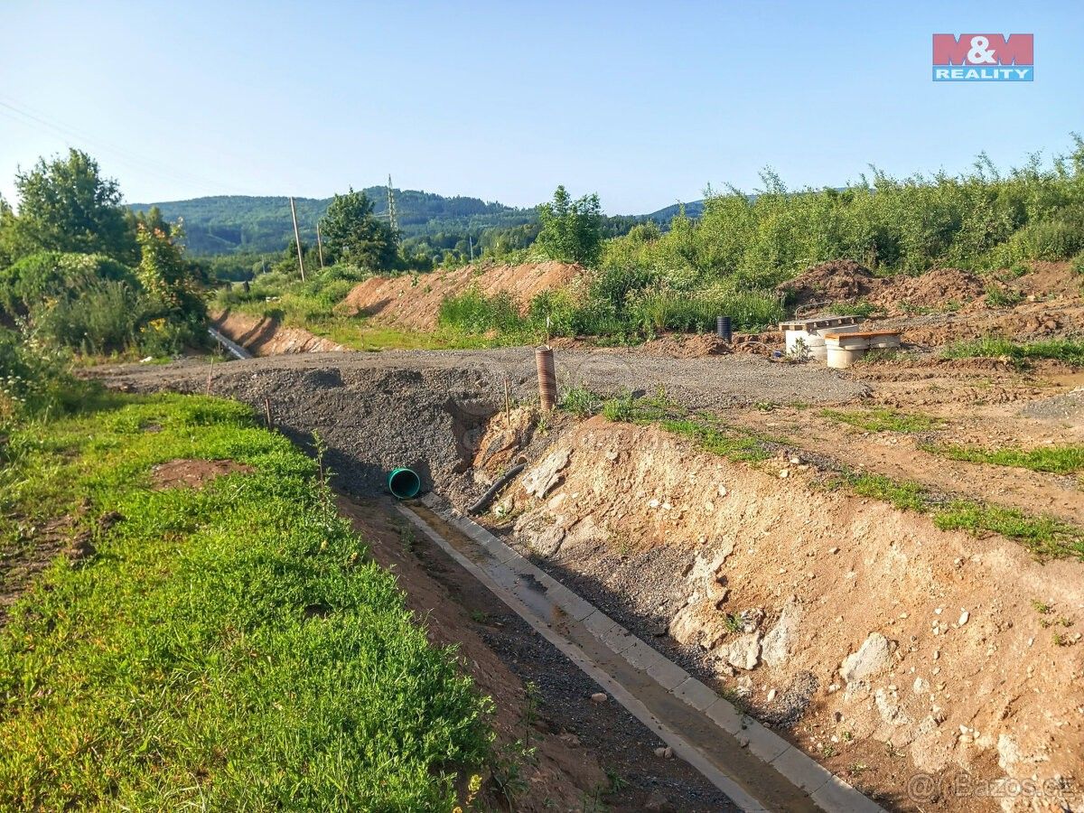 Pozemky pro bydlení, Ostrov nad Ohří, 363 01, 1 352 m²