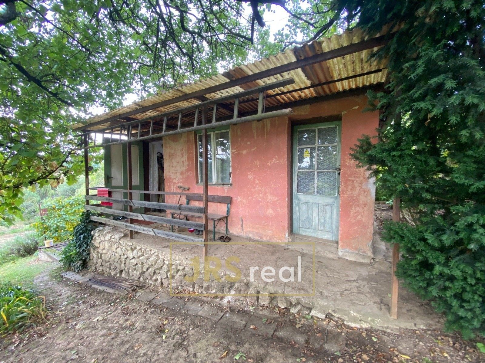 Zahrady, Mikulov, 935 m²