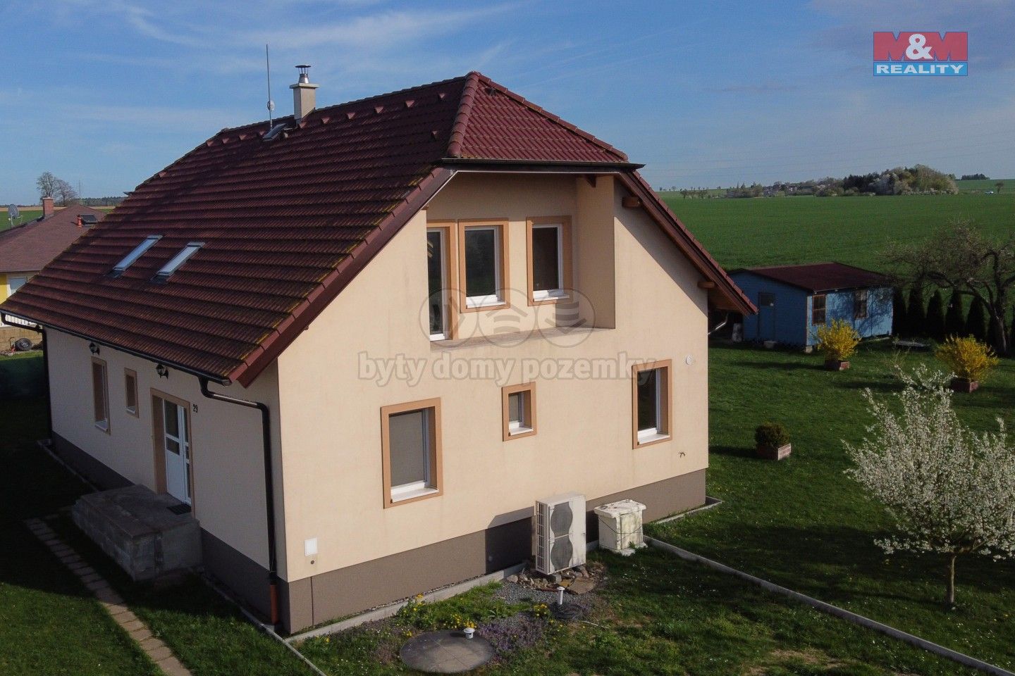 Rodinné domy, Smrk, Úžice, 135 m²