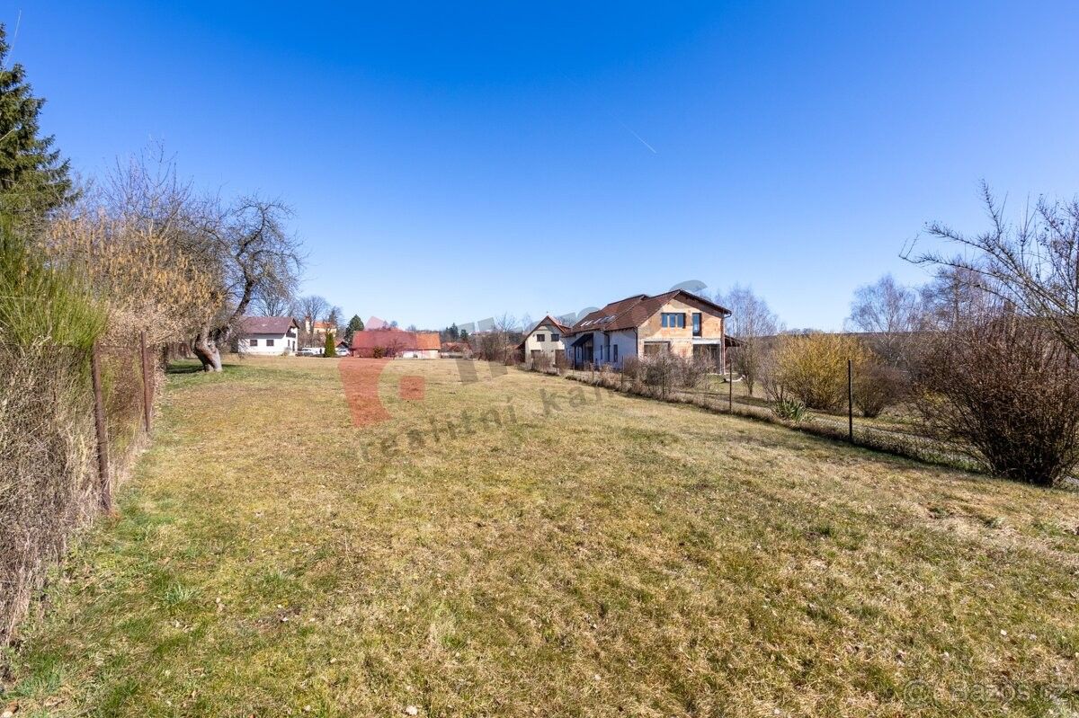 Zahrady, Kostelec nad Černými Lesy, 281 63, 1 611 m²