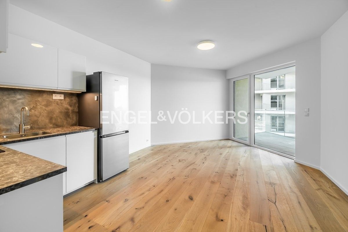 1+kk, Ramonova, Praha, 33 m²