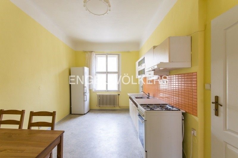 2+1, Anglická, Praha, 76 m²