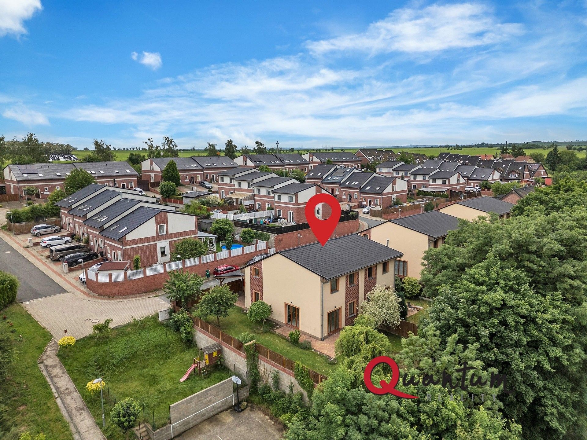 Ostatní, Slatina, 129 m²