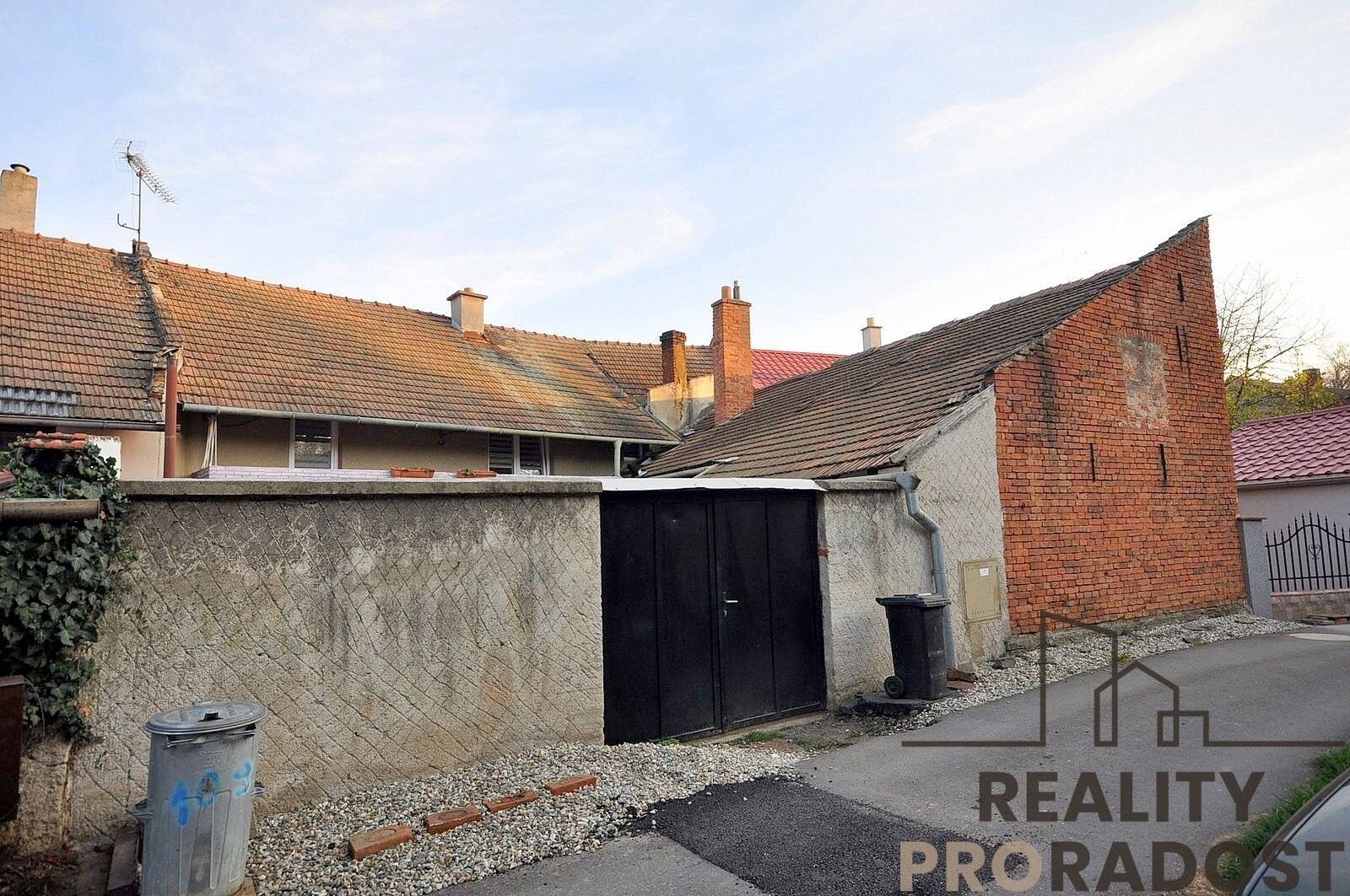 Prodej rodinný dům - Lešany, 150 m²