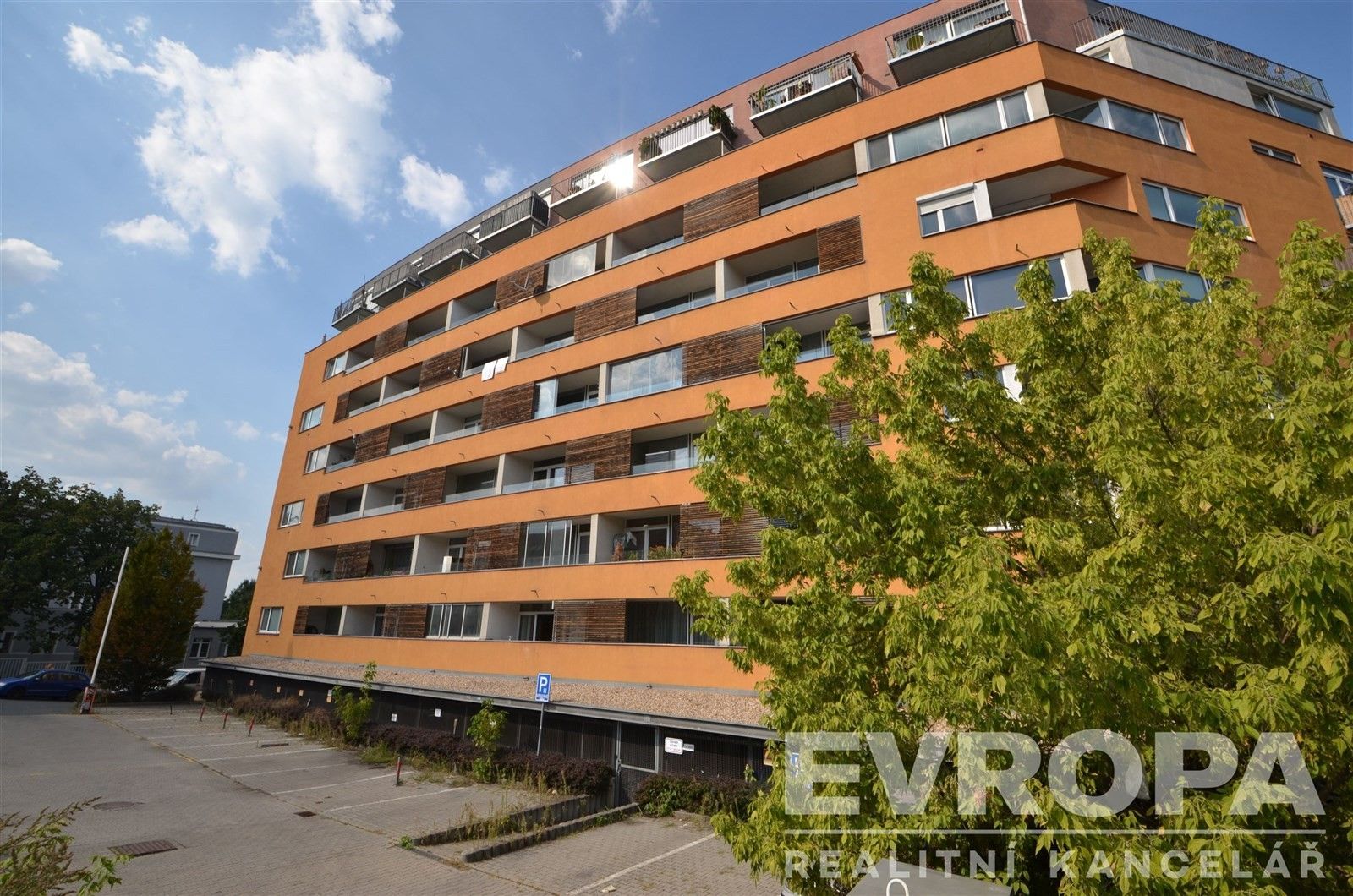 2+kk, Skloněná, Praha, 63 m²