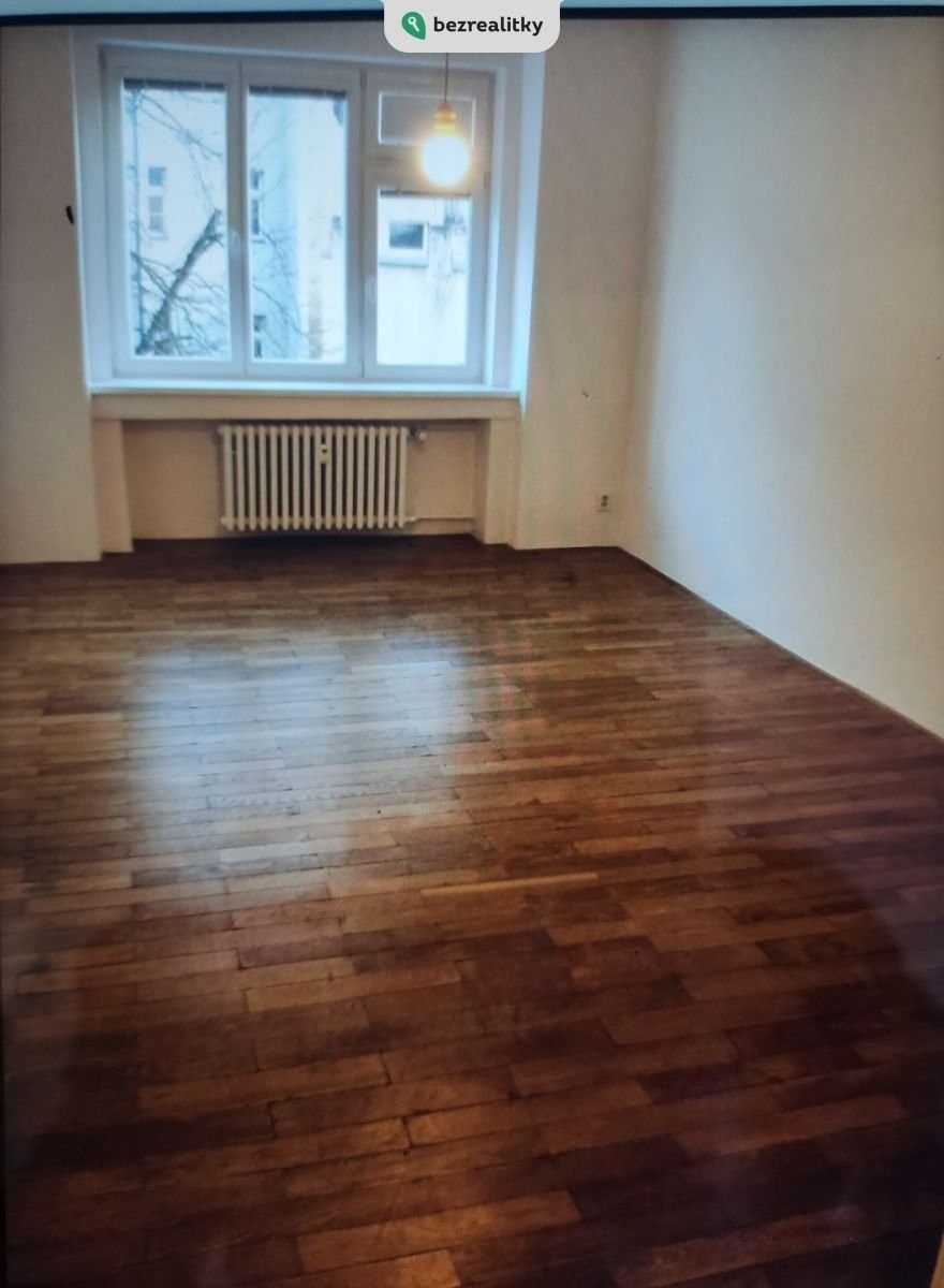 1+kk, Milady Horákové, Praha, 32 m²