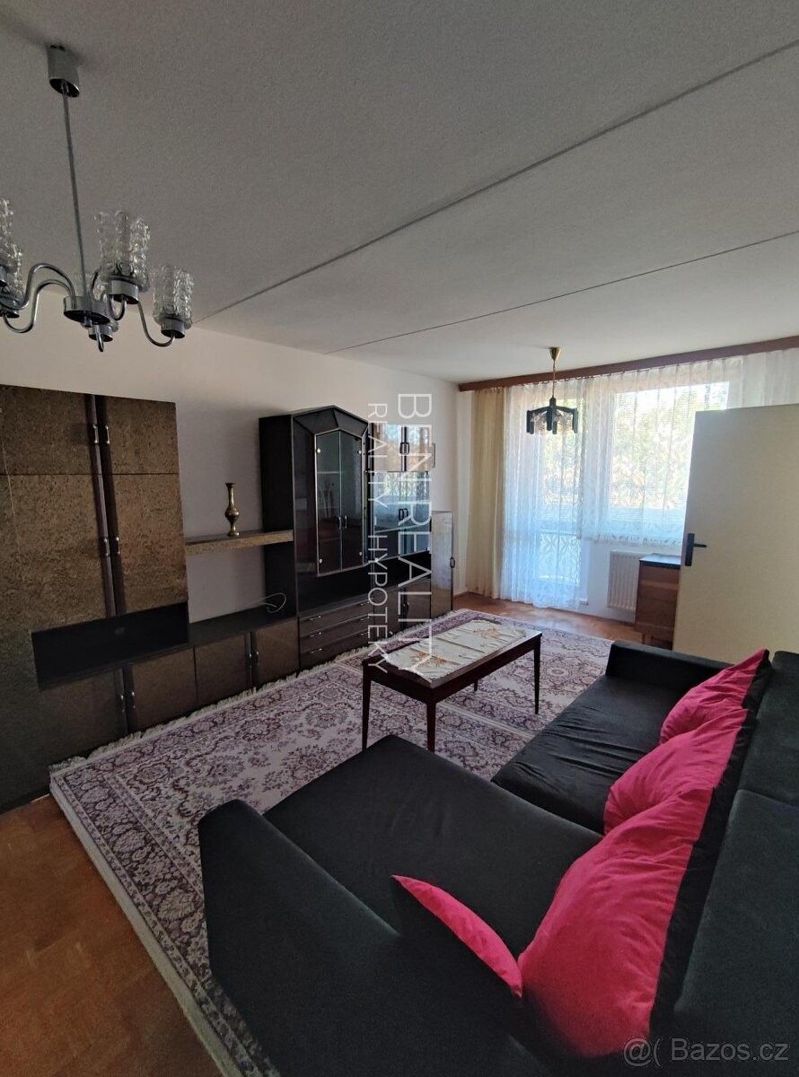 Pronájem byt 1+1 - Otrokovice, 765 02, 12 m²