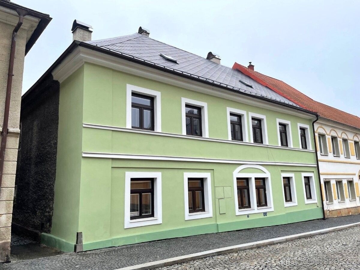 Prodej dům - Dubá, 471 41, 211 m²