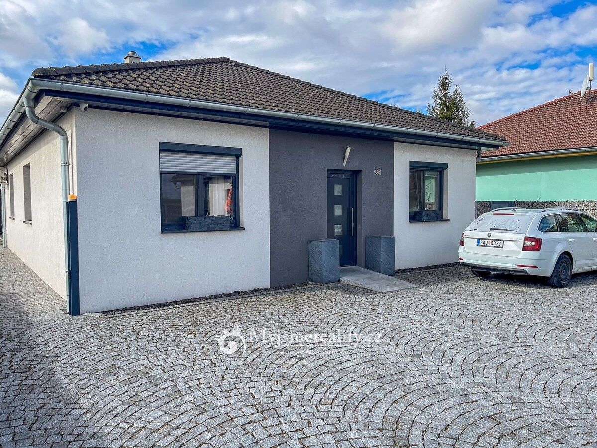 Prodej dům - Znojmo, 669 02, 120 m²