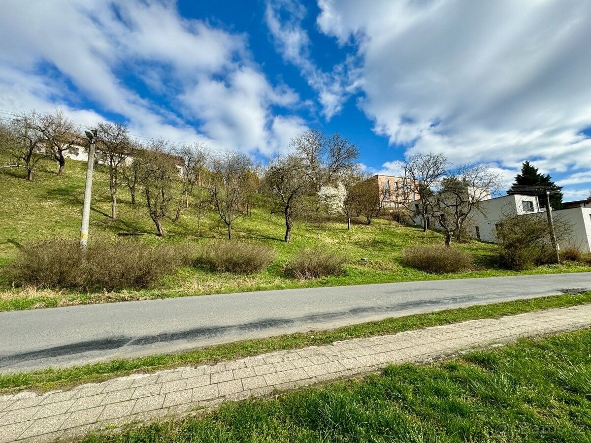 Prodej pozemek pro bydlení - Zlín, 760 01, 879 m²
