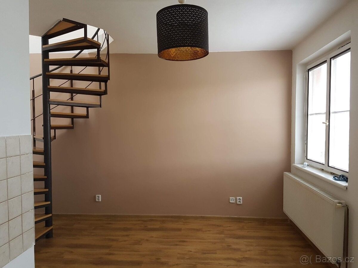 Pronájem byt 3+kk - Roztoky u Prahy, 252 63, 57 m²