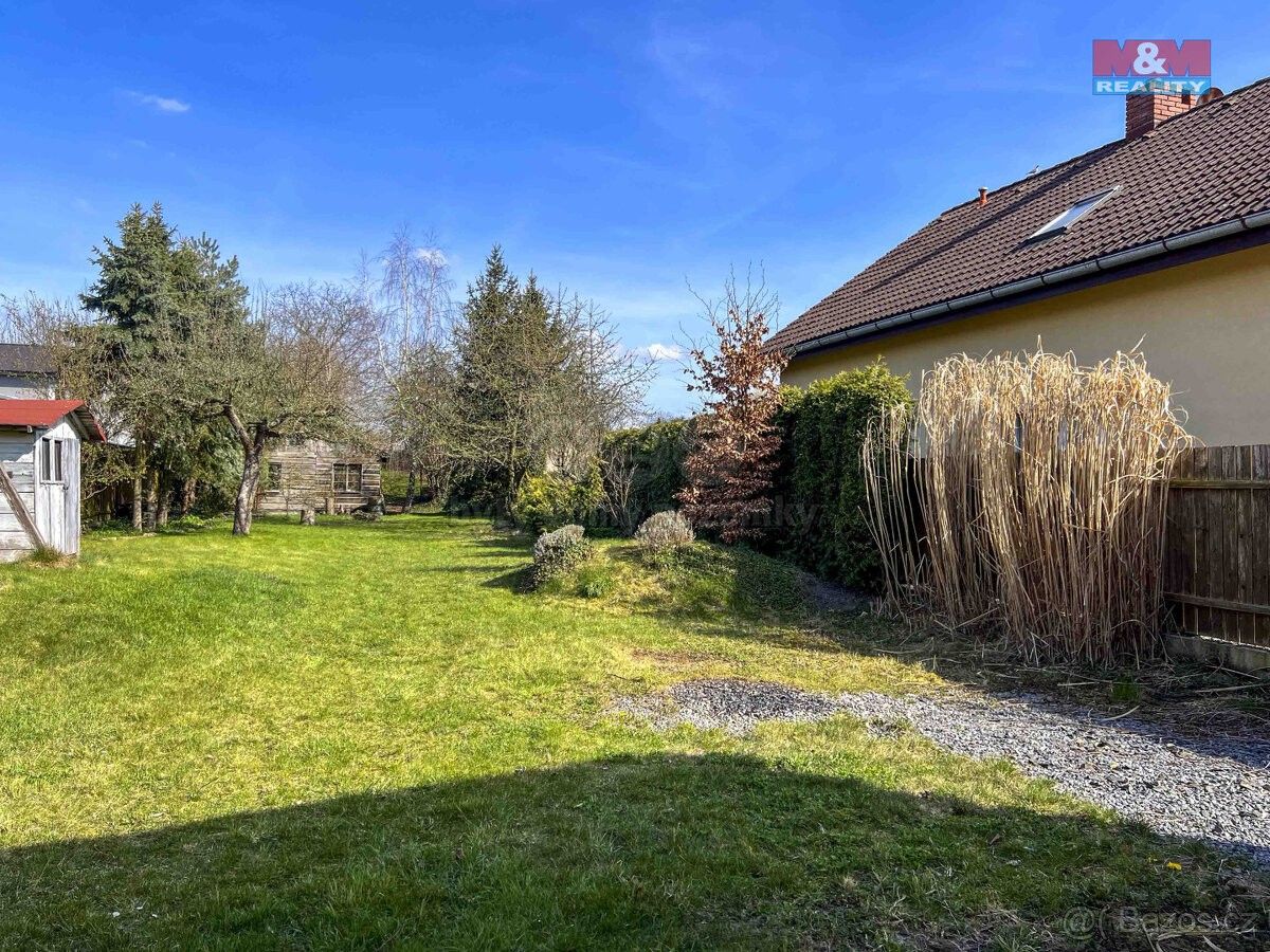 Prodej pozemek pro bydlení - Kostelec nad Černými Lesy, 281 63, 1 063 m²