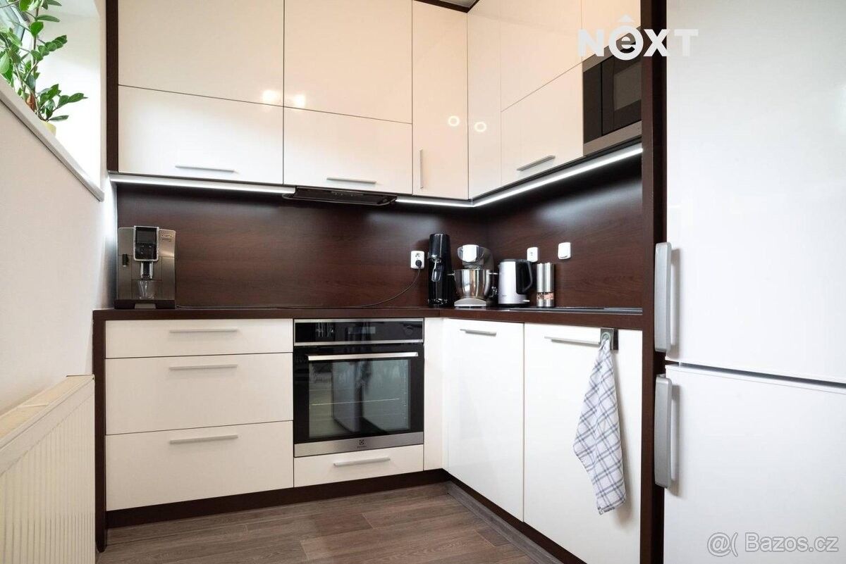 Ostatní, České Budějovice, 370 06, 92 m²