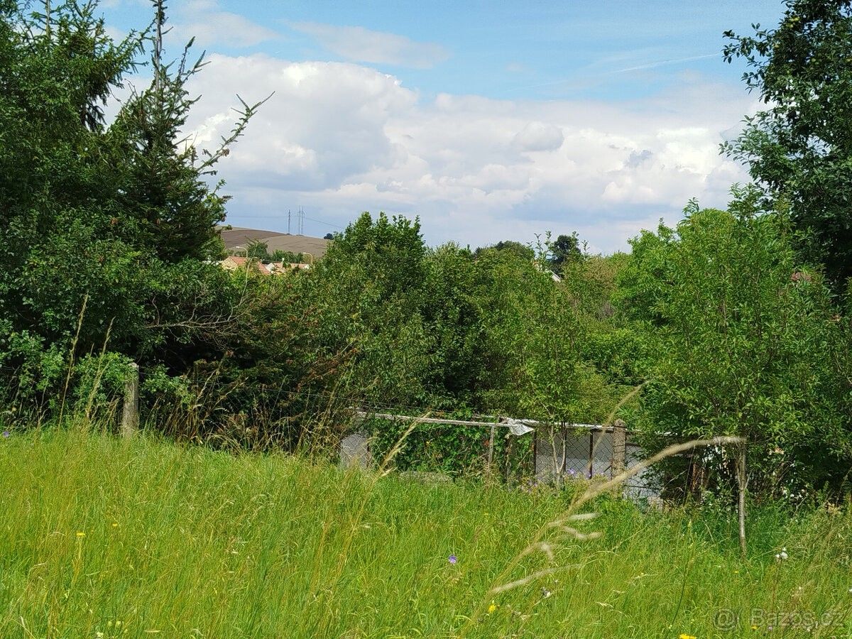 Pozemky pro bydlení, Uherské Hradiště, 686 01, 842 m²