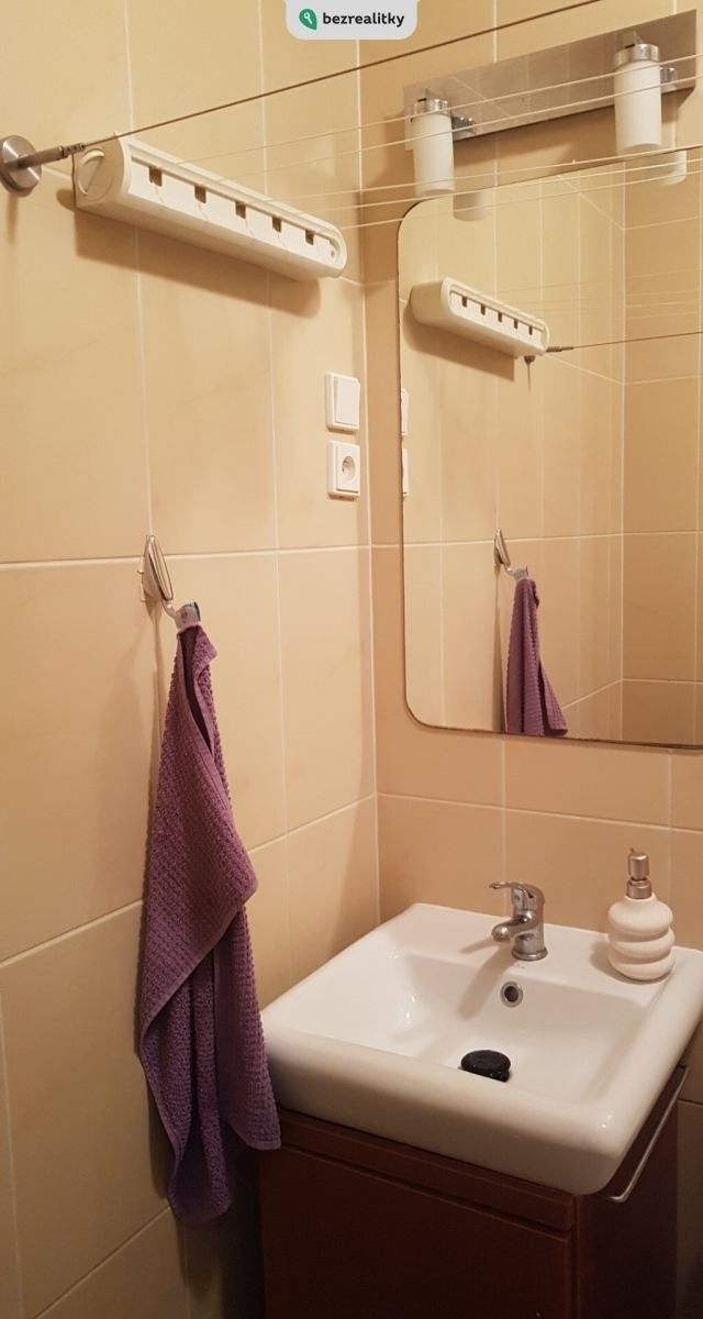 2+kk, Jana Šťastného, Mníšek pod Brdy, 52 m²