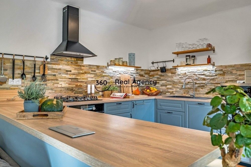 Ostatní, K Pepři, Jílové u Prahy, 225 m²