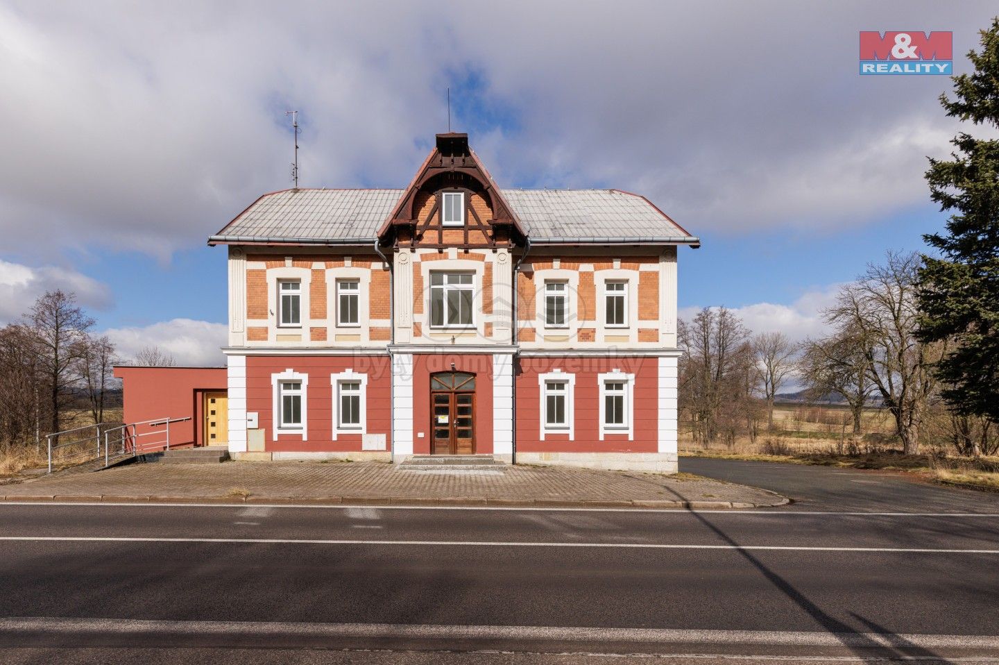 Prodej činžovní dům - Královec, 513 m²