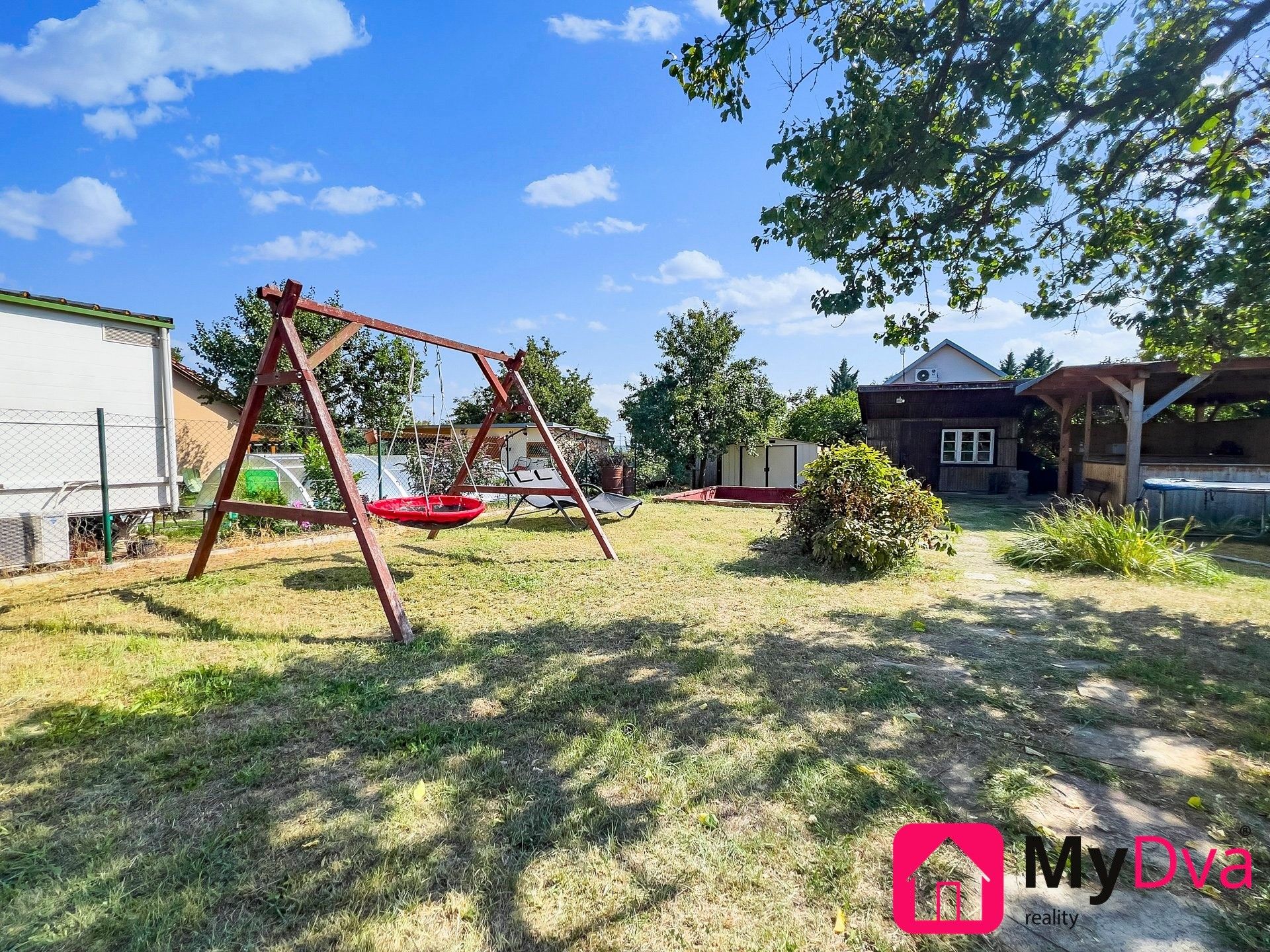 Zahrady, Dobšice, 476 m²