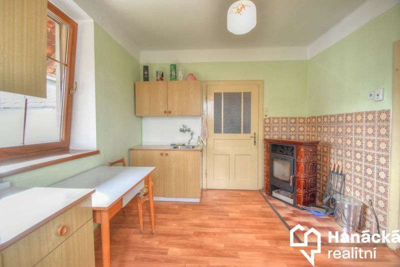 Prodej dům - Újezd u Uničova, 783 96, 2 686 m²