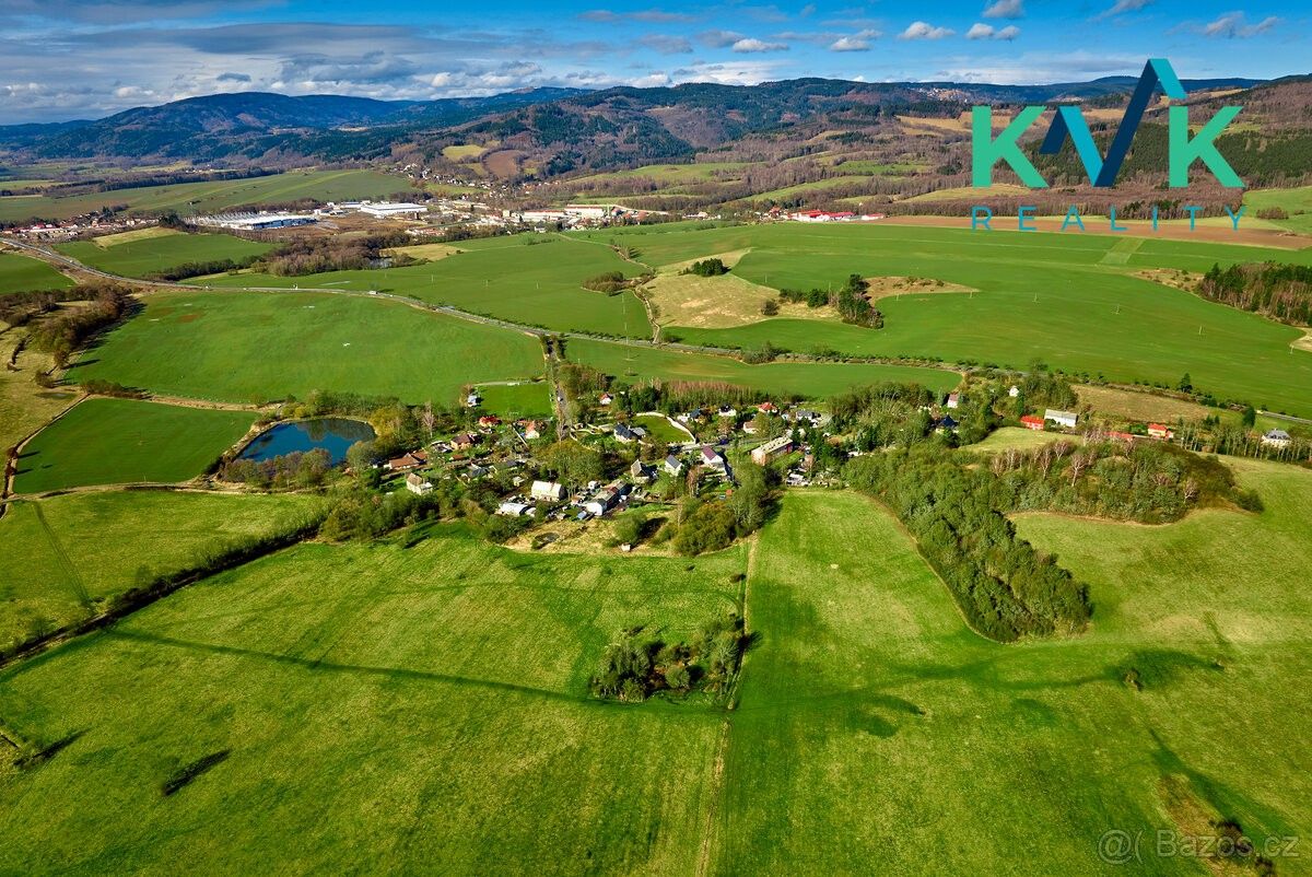 Pozemky pro bydlení, Ostrov nad Ohří, 363 01, 1 050 m²