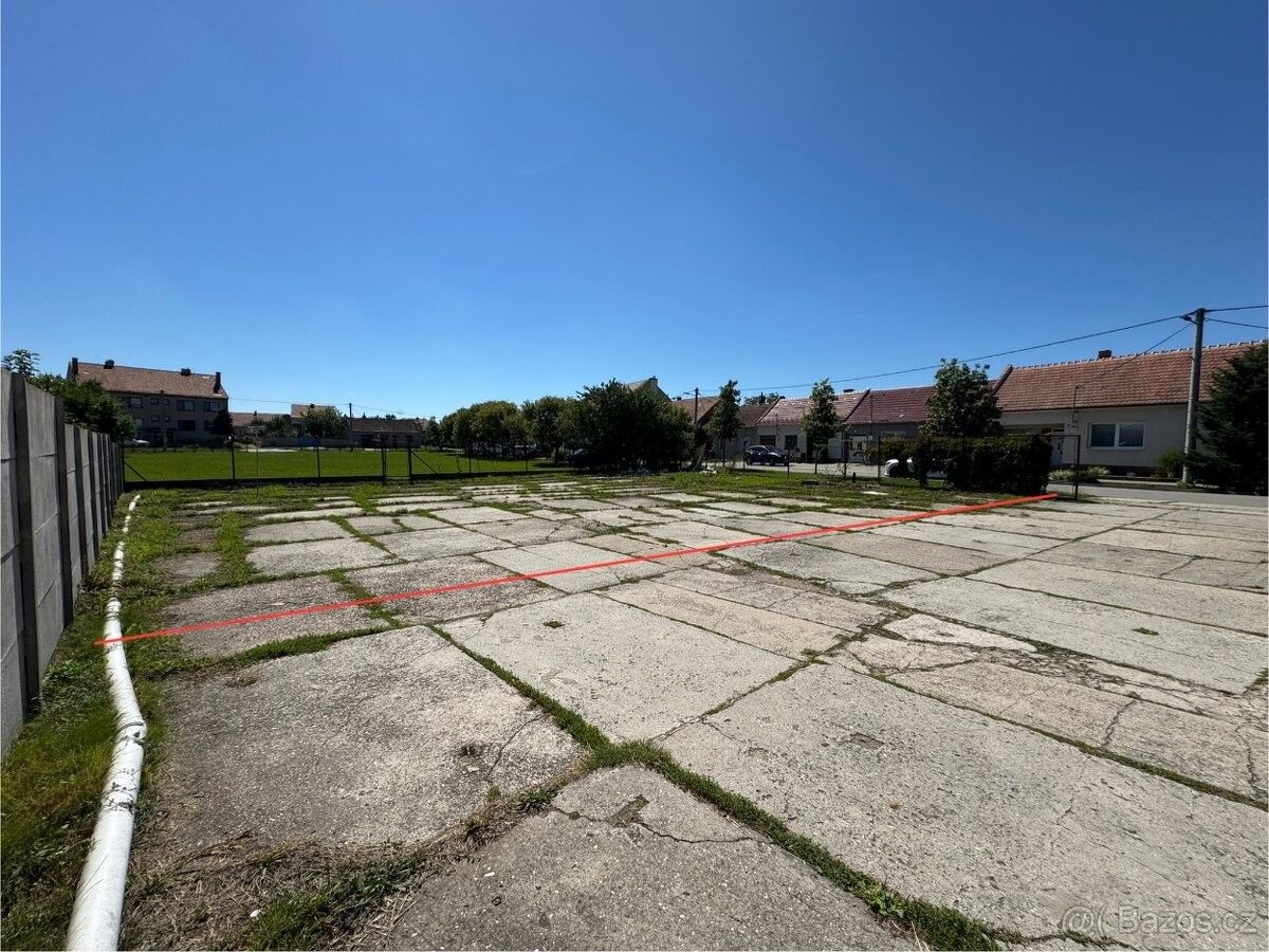 Prodej pozemek pro bydlení - Kostice u Břeclavě, 691 52, 447 m²