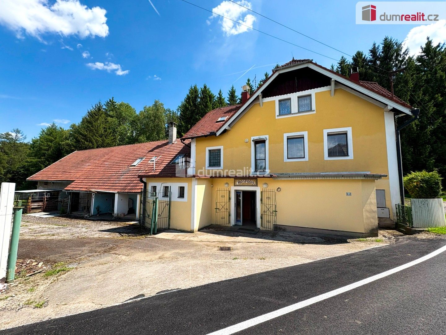 Prodej rodinný dům - Roudný, Zvěstov, 505 m²