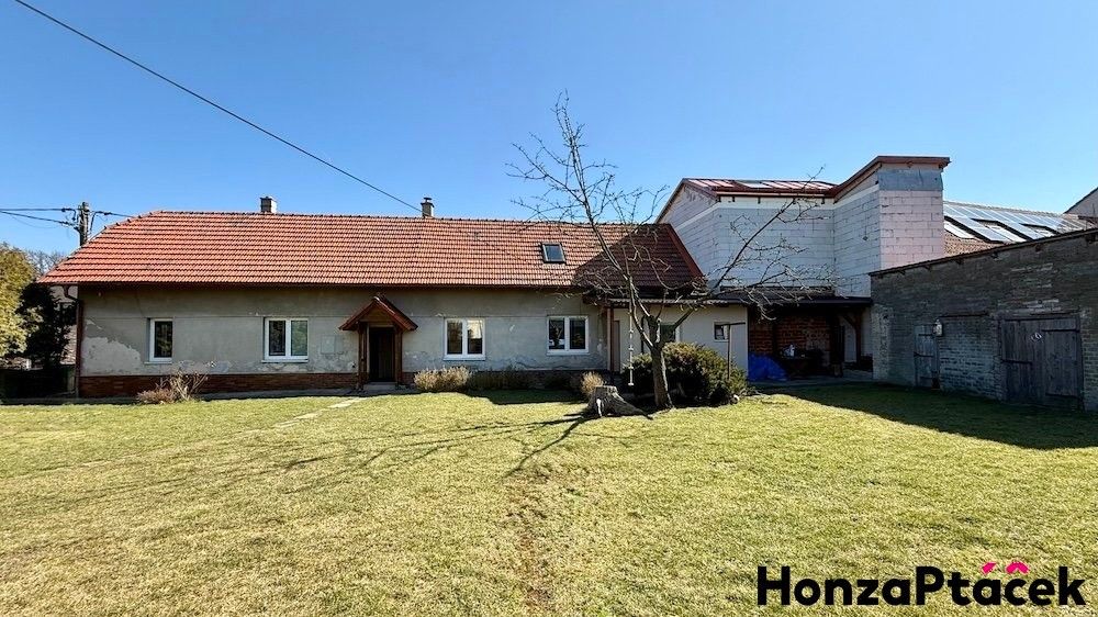 Prodej dům - Říčany u Prahy, 251 01, 918 m²