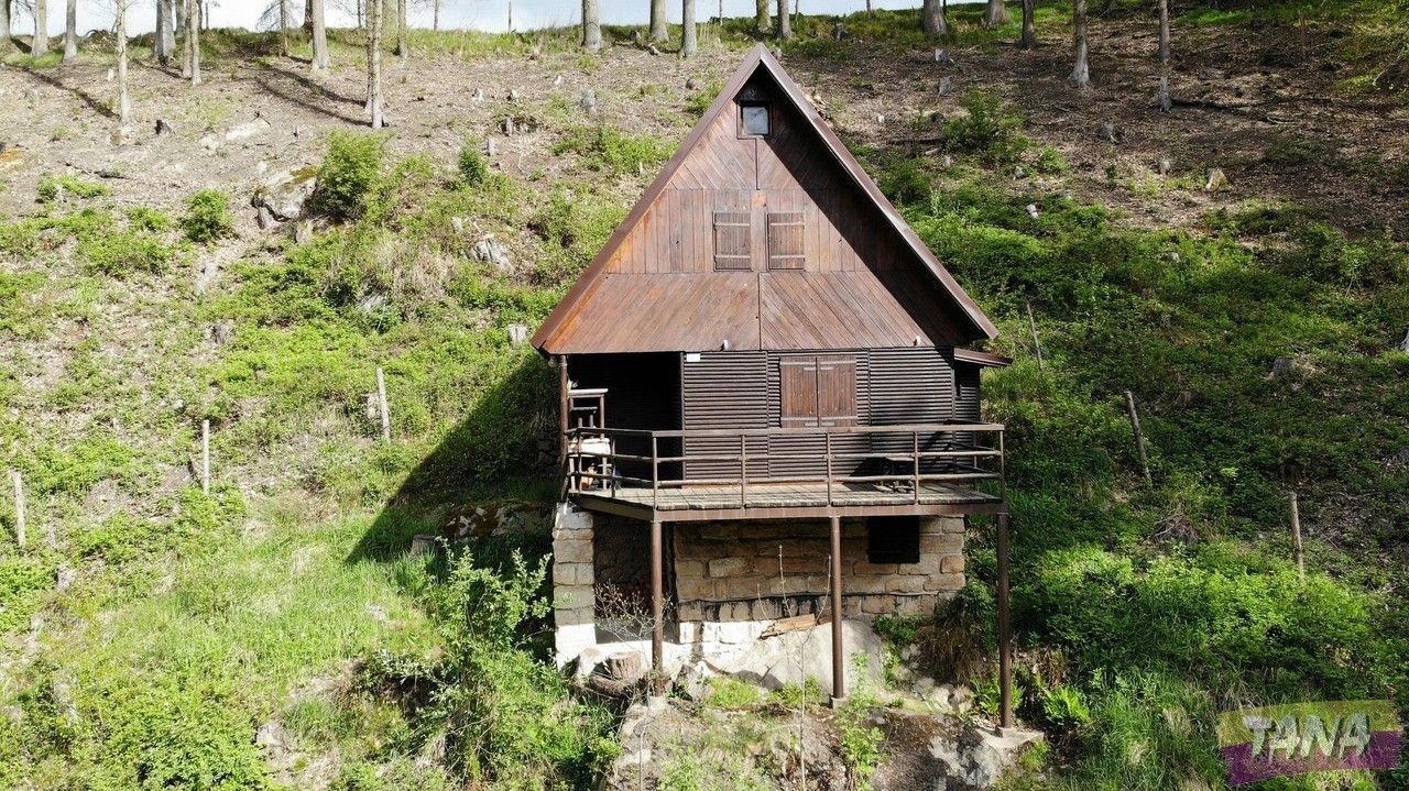 Chaty, Roveň, Mladějov, 50 m²