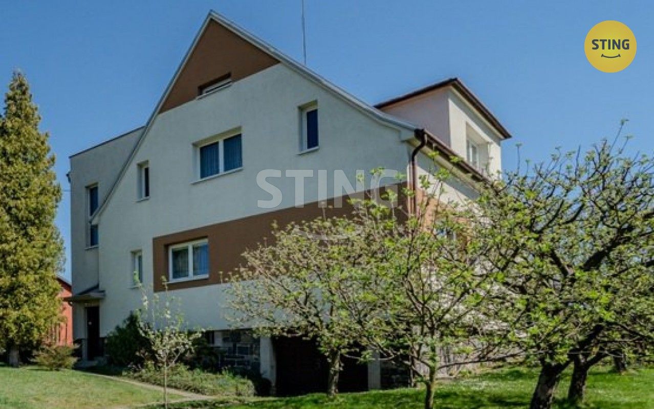 Rodinné domy, Dolní Lhota, 240 m²