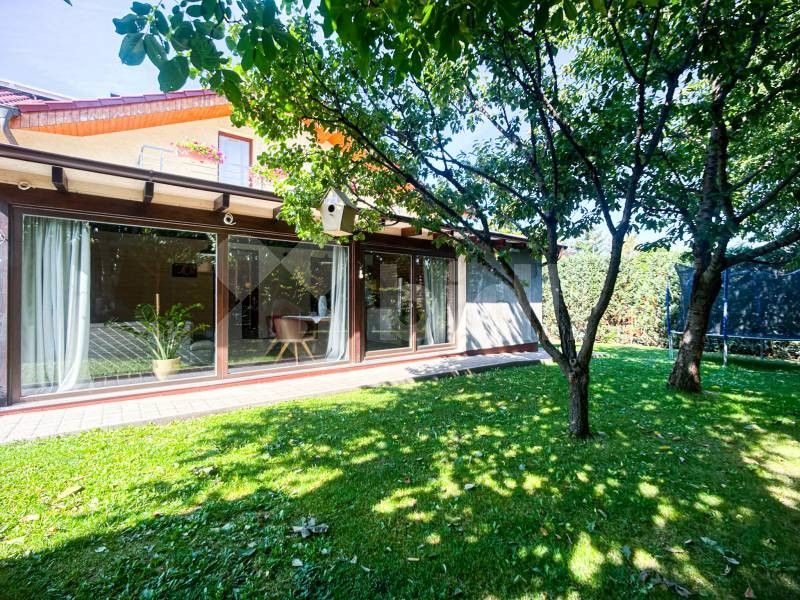 Ostatní, Bořanovická, Bašť, 214 m²