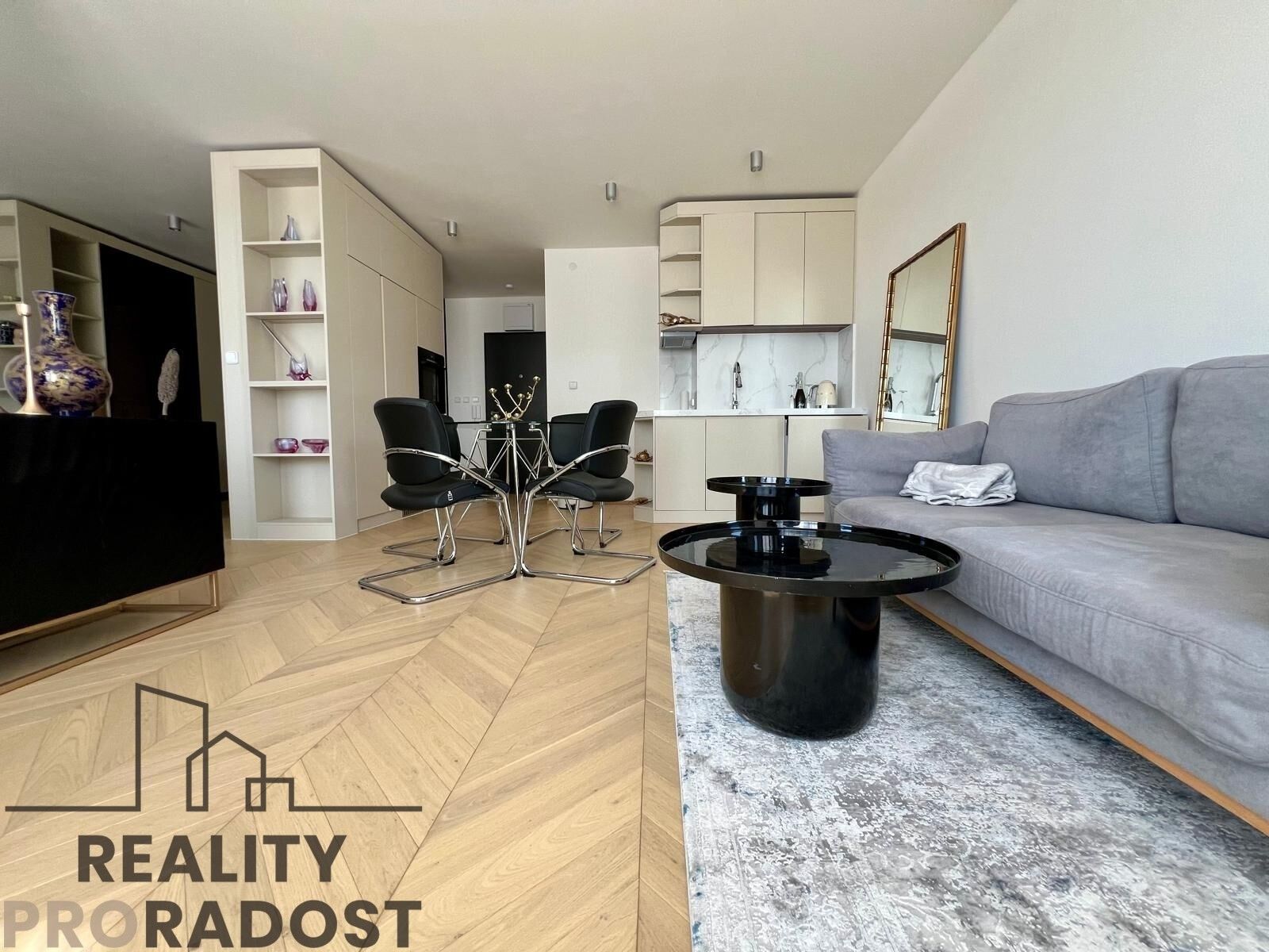 2+kk, Ruzyně, Praha, 54 m²